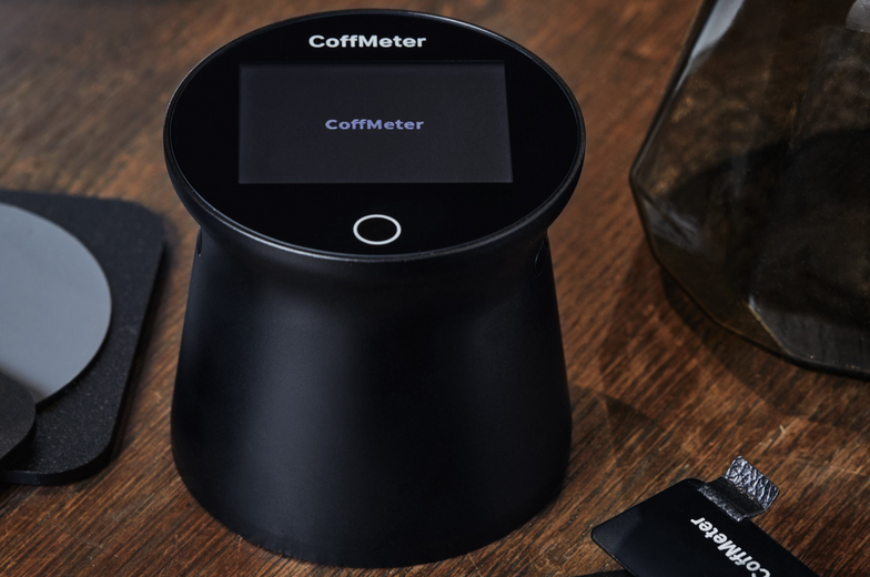 Coffmeter A1 コーヒー豆の焙煎度合いをチェック Amazon.co.jp: CoffMeter A1 コーヒー豆・粉焙煎度測定 デジタル